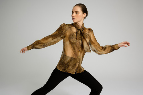 شومیز حریر کره ای پلنگی سایز ۳۴ تا ۴۰